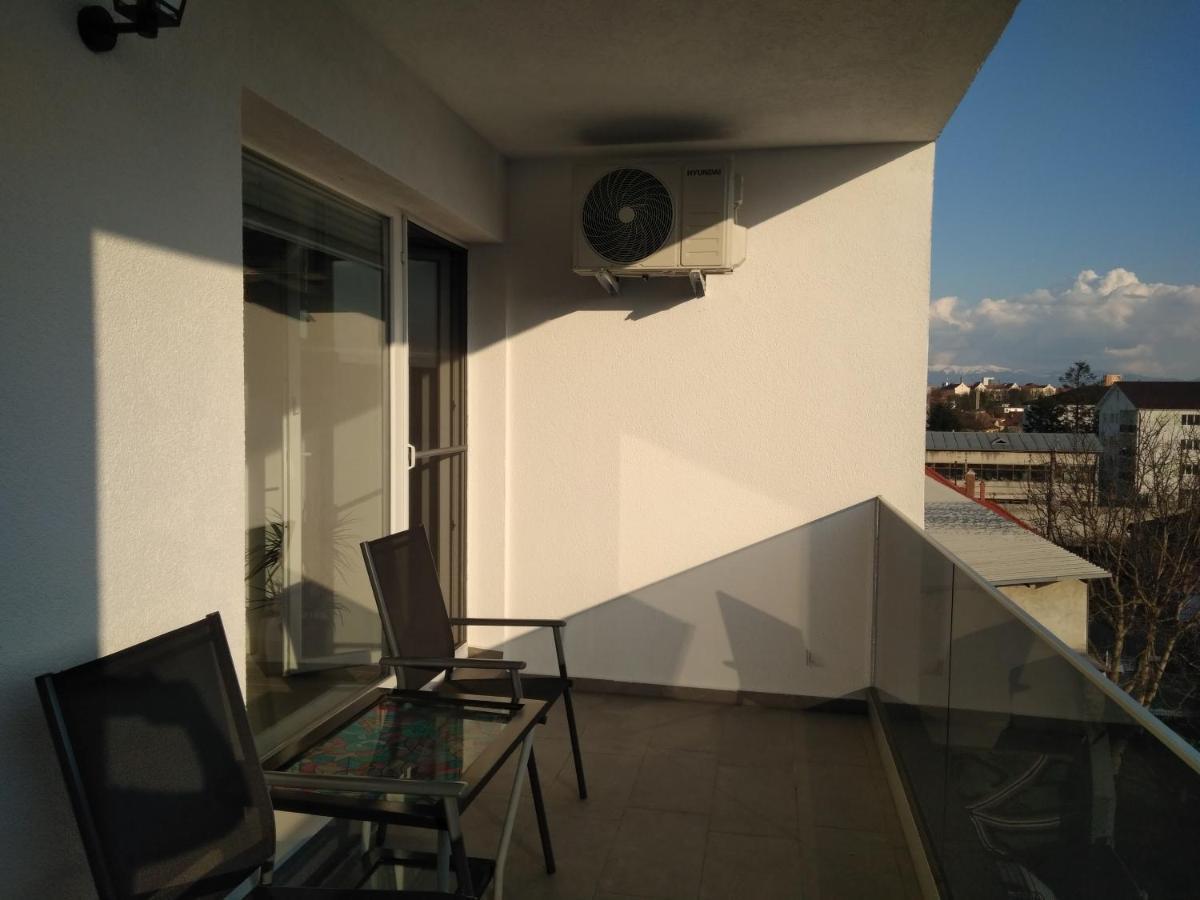 Azzurro Apartment Sibiu Exterior photo