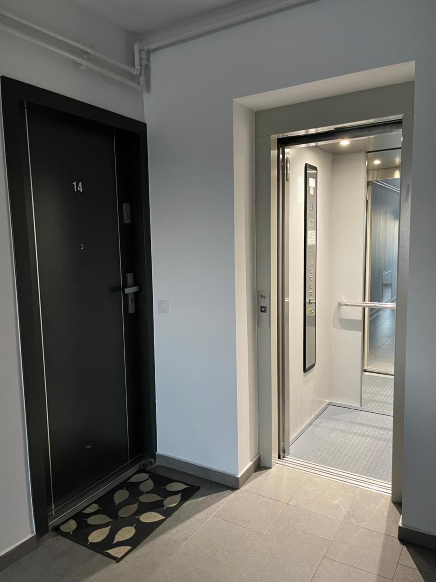 Azzurro Apartment Sibiu Exterior photo