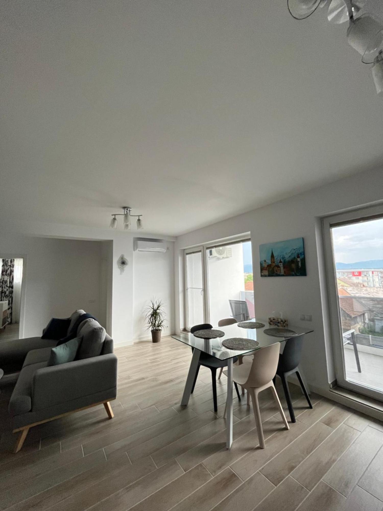 Azzurro Apartment Sibiu Exterior photo